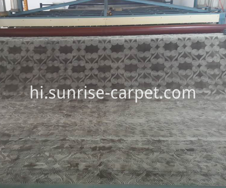 दीवार से दीवार तक कालीन Wall To Wall Carpet